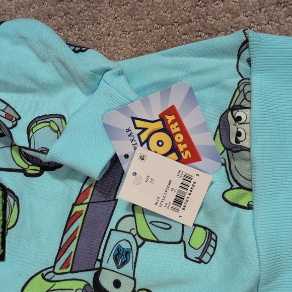 Buzz Lightyear 4 piece Bundle with 3T Sweatshirt and 3 toys NWT - Picture 11 of 12
